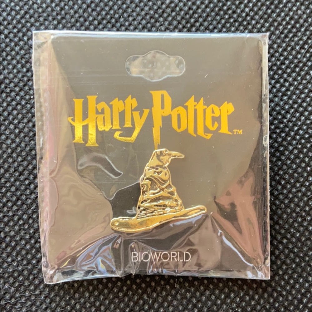 Harry Potter sorting hat pin